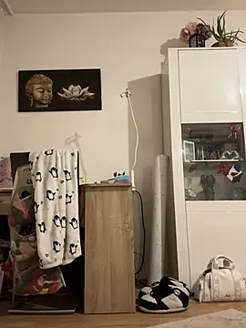 Fiebie licious  online show from 05/18/26, 01:13
