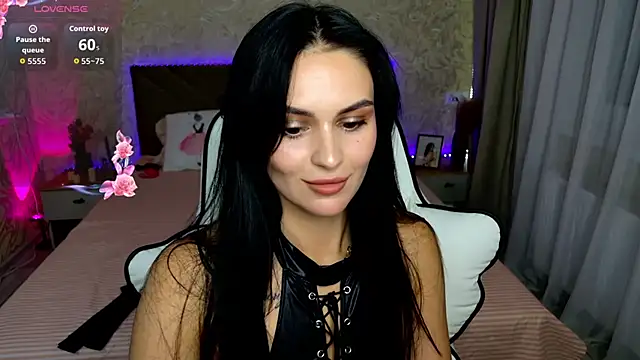 Snapshot of MilaaSweety chatting on 06/26/26, 08:02 MilaaSweety online show from 06/26/26, 08:02