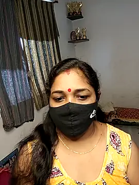 Snapshot of Tanvi_My_Girl chatting on 05/02/26, 05:12 Tanvi My Girl online show from 05/02/26, 05:12