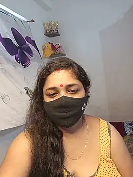 Snapshot of Tanvi_My_Girl chatting on 05/17/26, 05:05 Tanvi My Girl online show from 05/17/26, 05:05