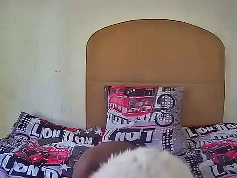 Snapshot of MelaninGoddess26 chatting on 03/11/26, 10:32 MelaninGoddess26 online show from 03/11/26, 10:32