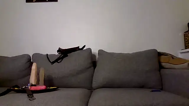 Snapshot of mariaxlovee chatting on 04/18/26, 11:49 mariaxlovee online show from 04/18/26, 11:49