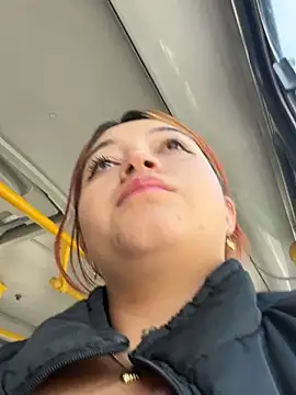 Snapshot of Kari_leonXXX chatting on 03/13/26, 03:29 Kari leonXXX online show from 03/13/26, 03:29