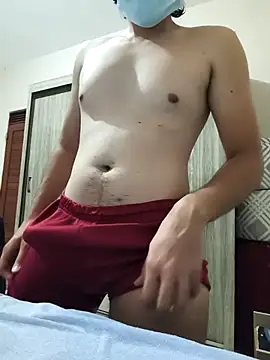 Snapshot of vinii1800 chatting on 03/31/26, 01:29 vinii1800 online show from 03/31/26, 01:29