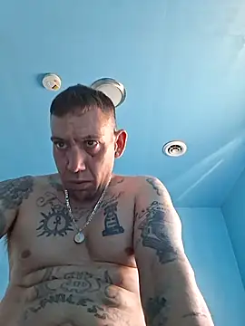 Snapshot of Brandon23xxxgb chatting on 03/24/26, 05:18 Brandon23xxxgb online show from 03/24/26, 05:18