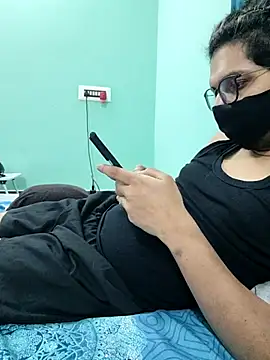 Snapshot of Hunter_9876 chatting on 03/15/26, 08:59 Hunter 9876 online show from 03/15/26, 08:59