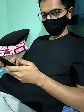 Snapshot of Hunter_9876 chatting on 03/28/26, 06:51 Hunter 9876 online show from 03/28/26, 06:51