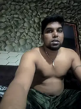kamasutra012345 online show from 05/08/26, 06:57