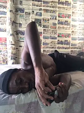 Snapshot of Kingbkackk chatting on 03/11/26, 12:44 Kingbkackk online show from 03/11/26, 12:44