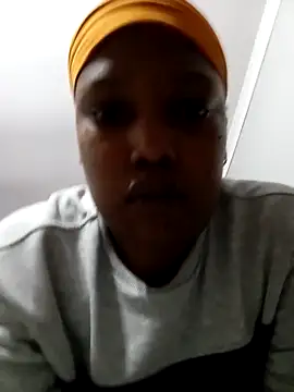 Snapshot of phumubabexx chatting on 03/18/26, 07:06 phumubabexx online show from 03/18/26, 07:06