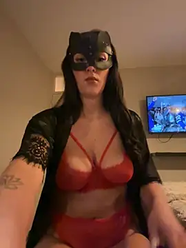 Snapshot of LunaValentina1 chatting on 04/02/26, 10:07 LunaValentina1 online show from 04/02/26, 10:07