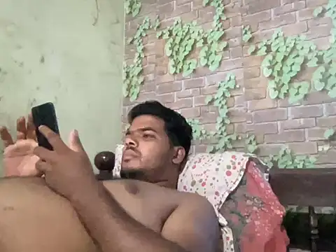 Snapshot of keralavirginboy chatting on 03/11/26, 08:09 keralavirginboy online show from 03/11/26, 08:09