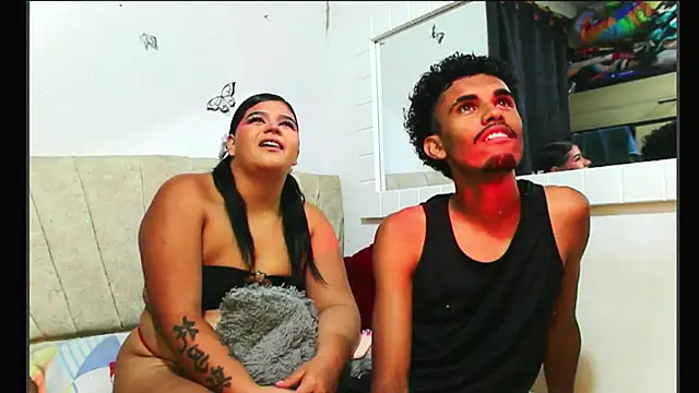 Snapshot of MOONHOT69_ chatting on 04/01/26, 02:34 MOONHOT69 online show from 04/01/26, 02:34