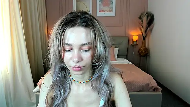 Snapshot of LuluAlis chatting on 04/28/26, 01:16 LuluAlis online show from 04/28/26, 01:16