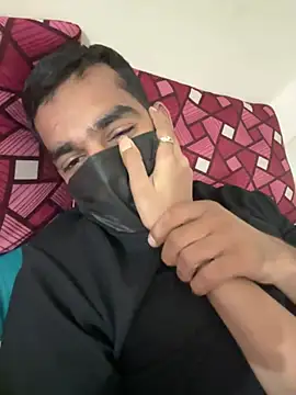 Snapshot of Manpreet057 chatting on 03/18/26, 12:41 Manpreet057 online show from 03/18/26, 12:41