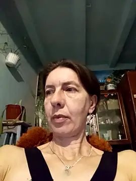 Snapshot of Tania9876 chatting on 03/21/26, 06:11 Tania9876 online show from 03/21/26, 06:11