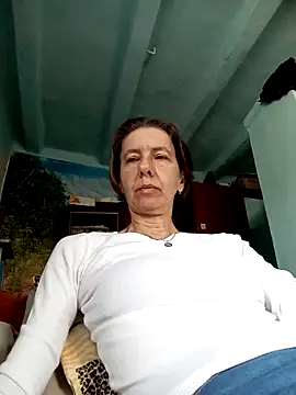 Snapshot of Tania9876 chatting on 04/23/26, 06:58 Tania9876 online show from 04/23/26, 06:58