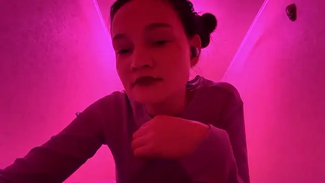 Hannatrai online show from 03/11/26, 05:30