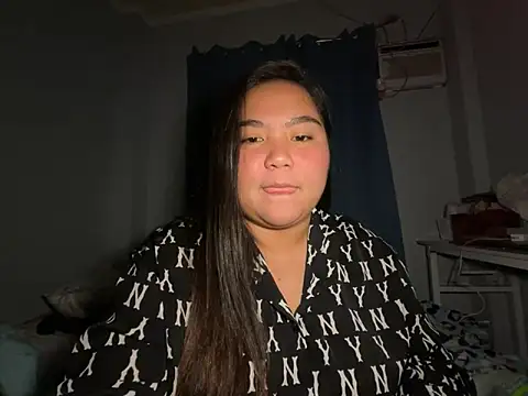 chubby hotladyjes online show from 05/06/26, 02:00