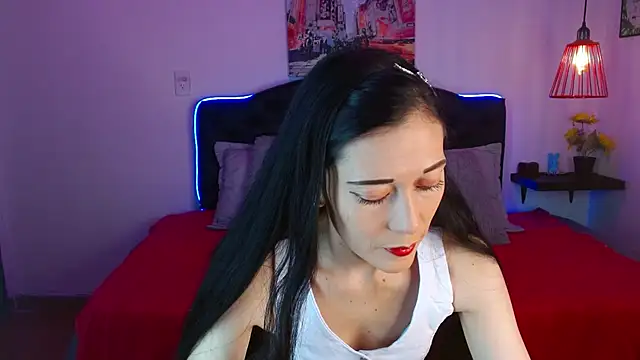 Mylu xx online show from 06/05/26, 01:39