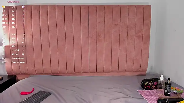 Snapshot of ValeriaRey_ chatting on 03/16/26, 08:13 ValeriaRey online show from 03/16/26, 08:13