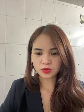 Snapshot of Olivia_PureLove chatting on 03/15/26, 12:11 Olivia PureLove online show from 03/15/26, 12:11