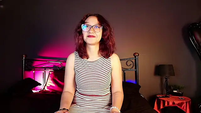 Snapshot of Jinx_22 chatting on 03/21/26, 06:29 Jinx 22 online show from 03/21/26, 06:29