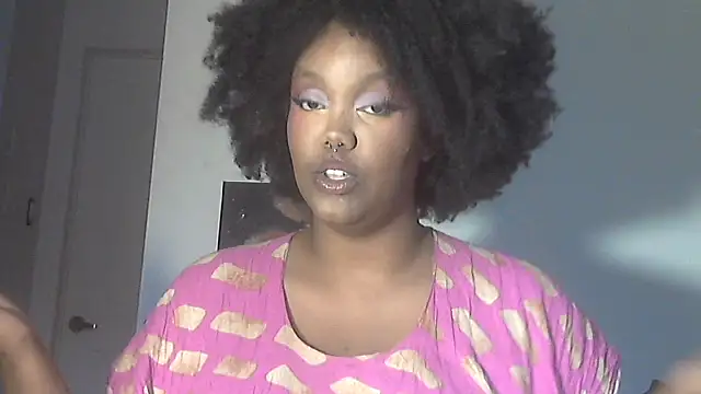 Snapshot of juicy_janet chatting on 03/11/26, 08:04 juicy janet online show from 03/11/26, 08:04