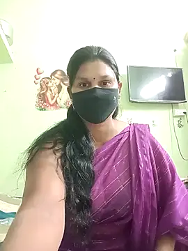 Snapshot of telugutanuja_ chatting on 04/01/26, 04:15 telugutanuja online show from 04/01/26, 04:15