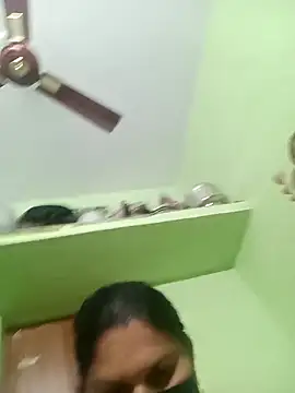 Snapshot of telugutanuja_ chatting on 04/04/26, 05:43 telugutanuja online show from 04/04/26, 05:43