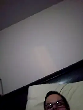 Snapshot of TroniiXQc chatting on 03/12/26, 02:50 TroniiXQc online show from 03/12/26, 02:50