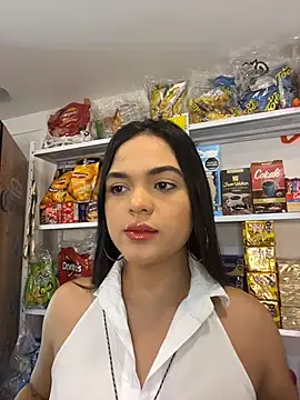 Bella-Ferrer online show from 06/10/26, 06:40