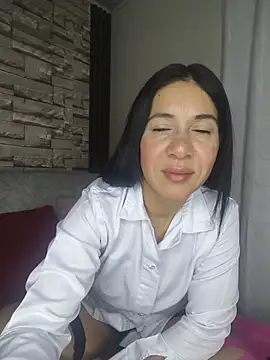 Camillemonroe  online show from 06/07/26, 09:02