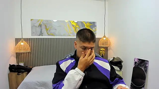 AlessandroFranco online show from 06/10/26, 01:21