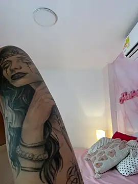 Adalyn Cute online show from 05/04/26, 11:17