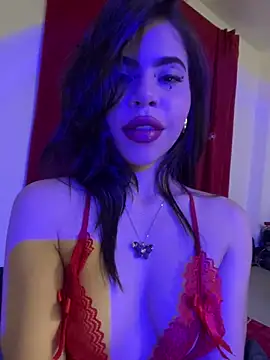MiaReidd online show from 06/03/26, 05:54
