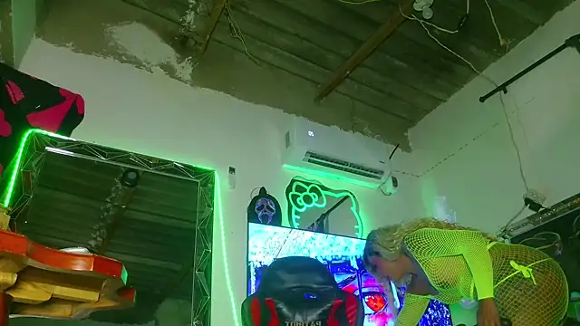 candy aass online show from 06/15/26, 09:28