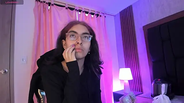 Molly A online show from 06/14/26, 02:41
