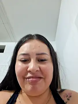 Snapshot of Stefalove- chatting on 03/11/26, 02:39 Stefalove- online show from 03/11/26, 02:39