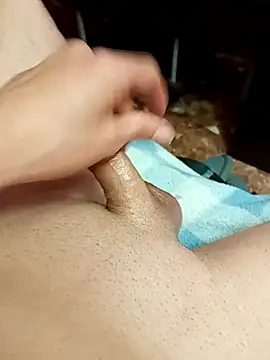 Snapshot of cordobes8787 chatting on 04/04/26, 12:42 cordobes8787 online show from 04/04/26, 12:42