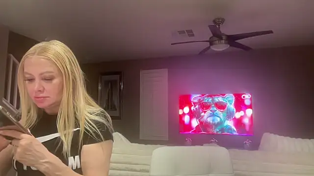 Naughty Ken Barbie-69 online show from 04/27/26, 06:33