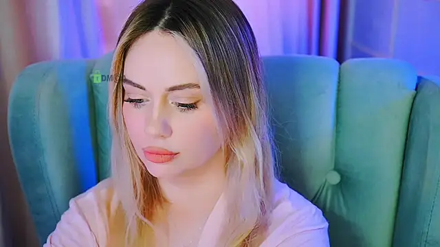 Snapshot of -ann- chatting on 03/12/26, 01:28 -ann- online show from 03/12/26, 01:28