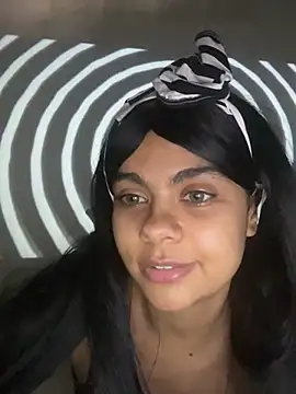 Snapshot of sarmidai chatting on 03/11/26, 05:13 sarmidai online show from 03/11/26, 05:13