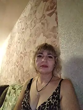 NataLilu826 online show from 06/25/26, 07:18