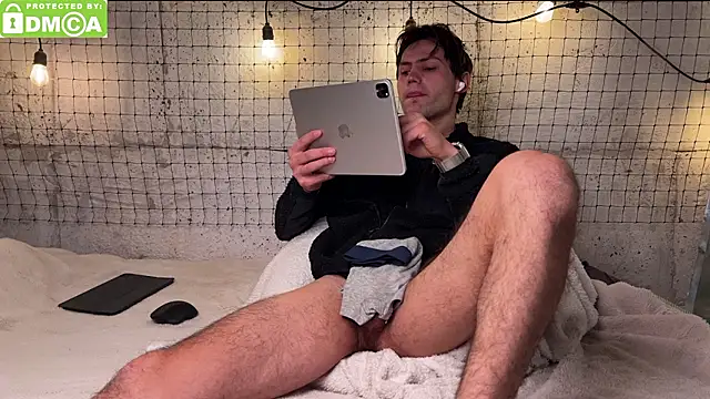 Snapshot of Daniel_Vibe chatting on 03/21/26, 02:27 Daniel Vibe online show from 03/21/26, 02:27