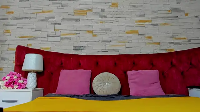 MiaaAngell online show from 05/11/26, 02:50