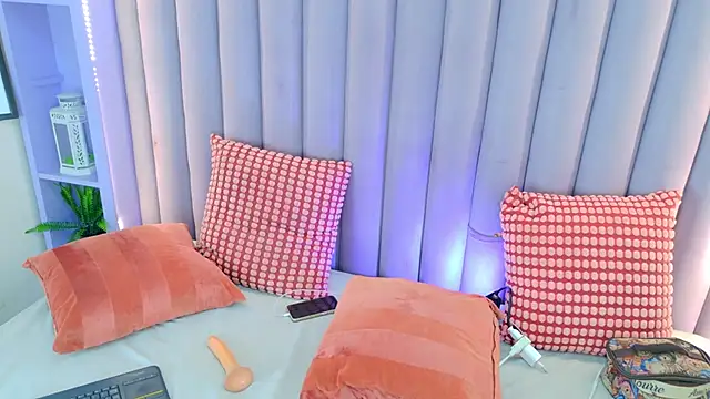 Meganlove   online show from 06/29/26, 02:51