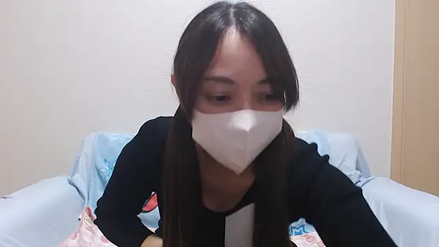 Snapshot of rin_rin072 chatting on 05/07/26, 11:37 rin rin072 online show from 05/07/26, 11:37
