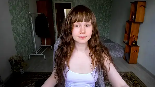 Snapshot of NikiCozy chatting on 06/25/26, 02:22 NikiCozy online show from 06/25/26, 02:22