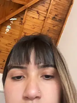 miicbebita online show from 04/22/26, 03:13